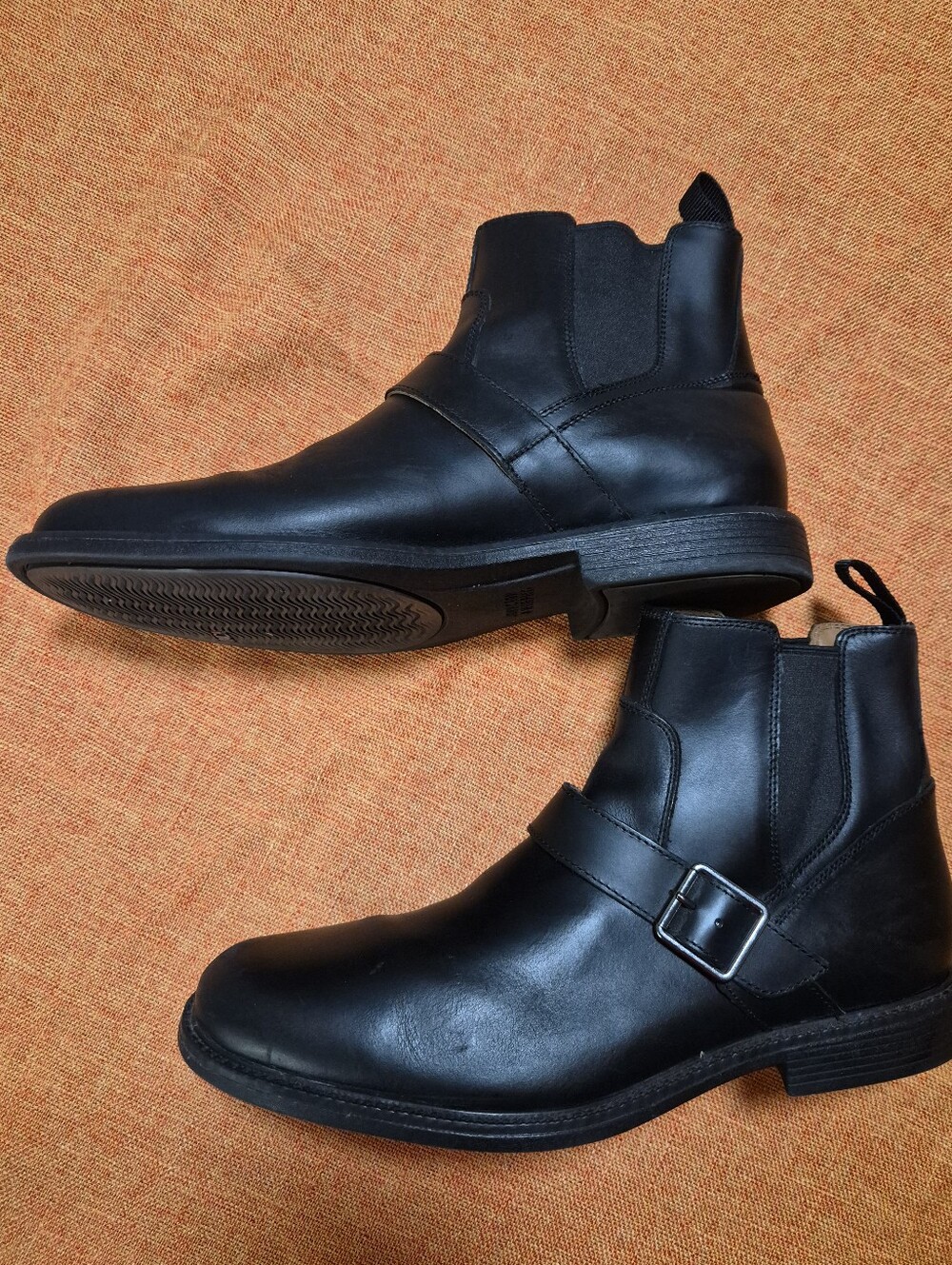 Johnston & Murphy XC4 Cardell Black Leather Chelsea Buckle Boots Men’s 10M